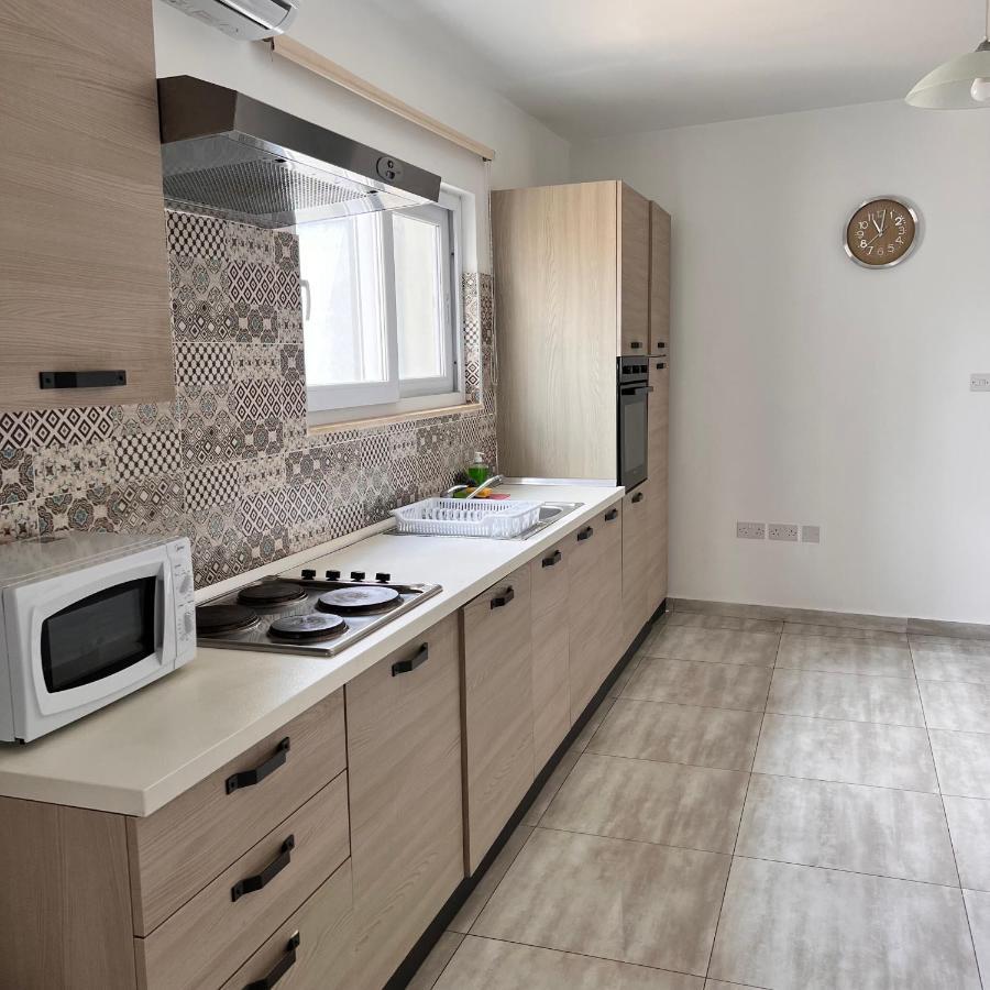 F3 Room 2, Private Room Two Single Beds Shared Bathroom 姆西达 外观 照片